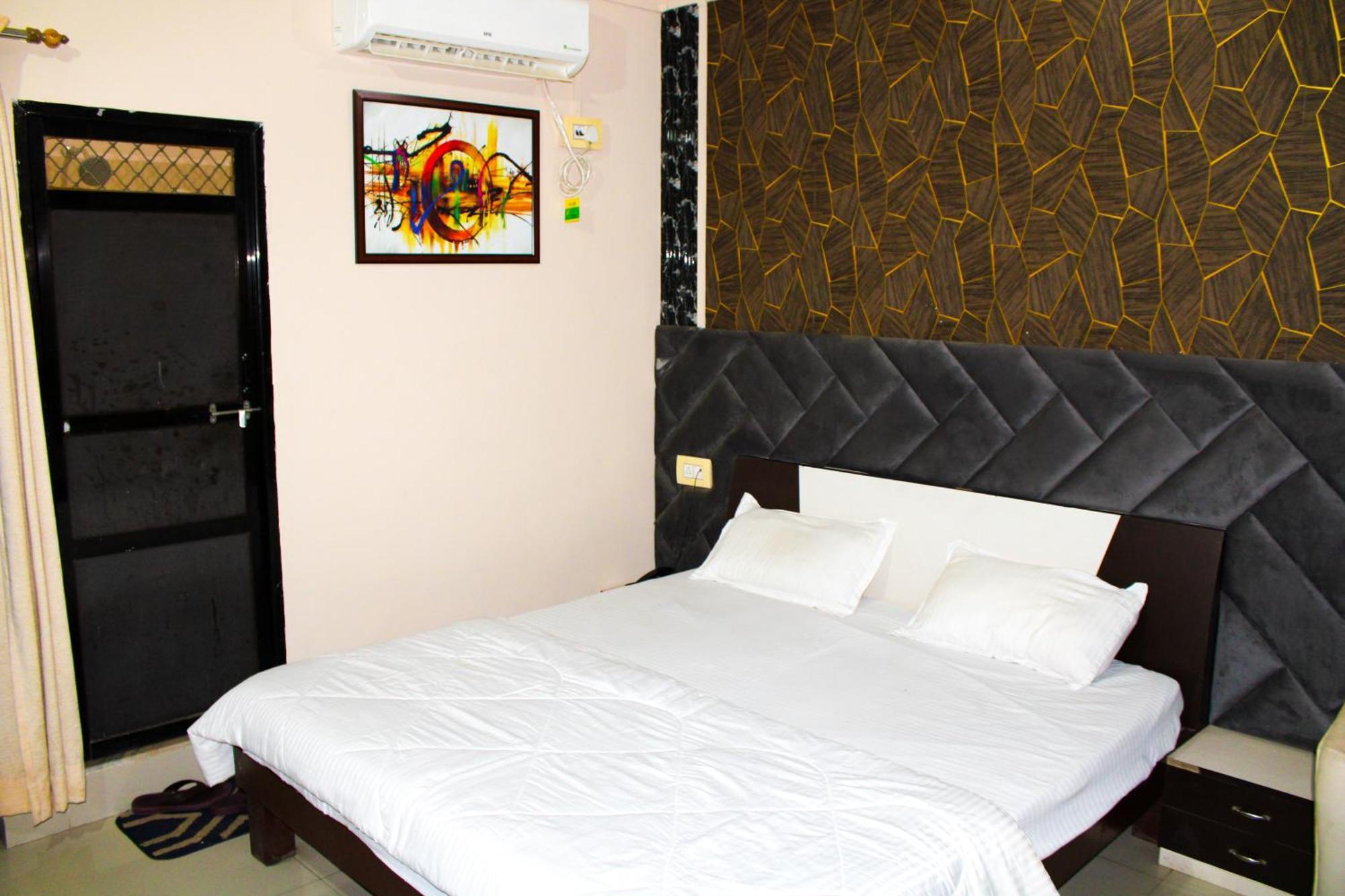 Sangam Hotel Chirawa Luaran gambar